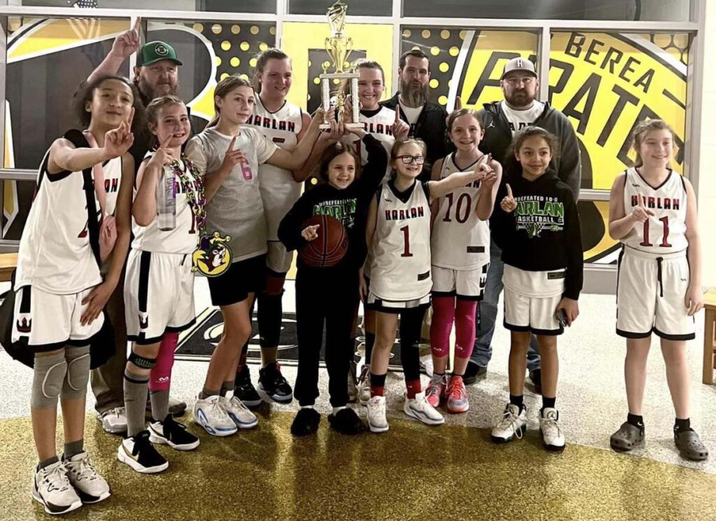 Monarchs capture tournament title in Berea Harlan Enterprise Harlan